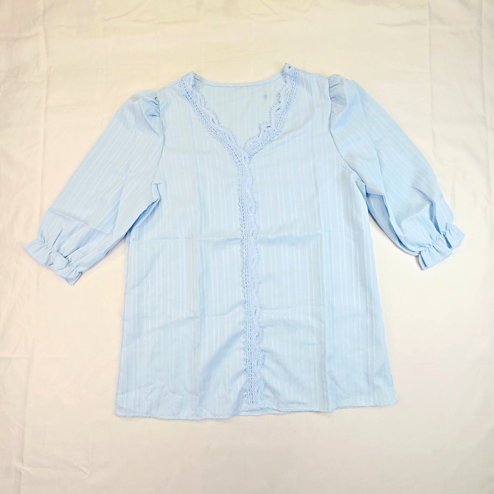 Unbranded Women's Medium V-Neck Lace Trim Puff Sleeve Ruffle Blouse Light Blue